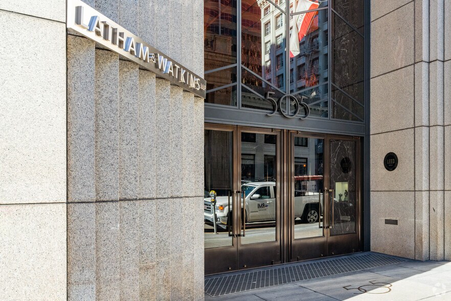 More Photos Of 505 Montgomery St, San Francisco Coworking Space