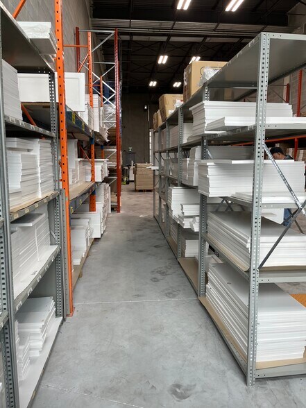 More Photos Of 10950-10952 Woodbine Av, Markham Showroom For Sale