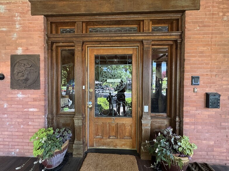More Photos Of 72 Union Ave, Saratoga Springs Apartments For Sale