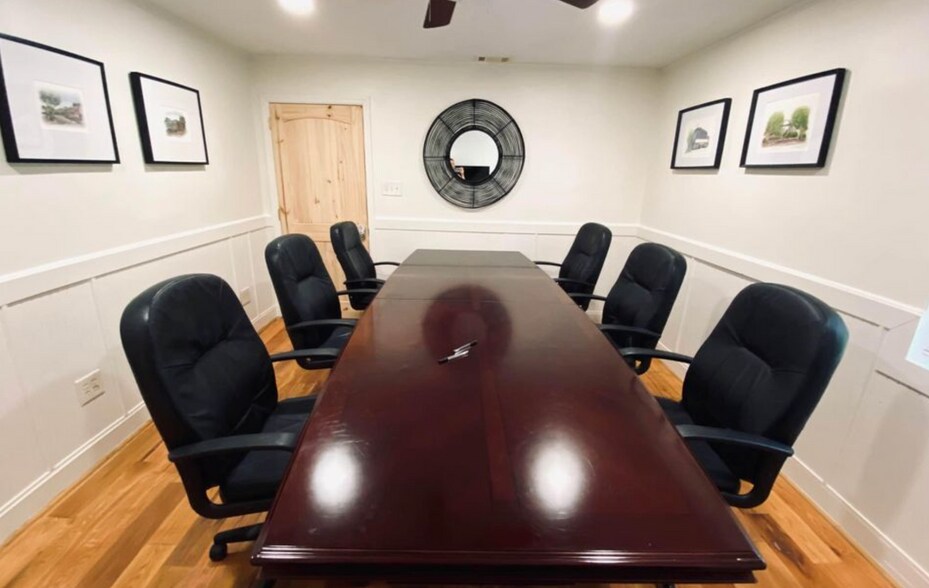 More Photos Of 112 Park Ave, Athens Coworking Space