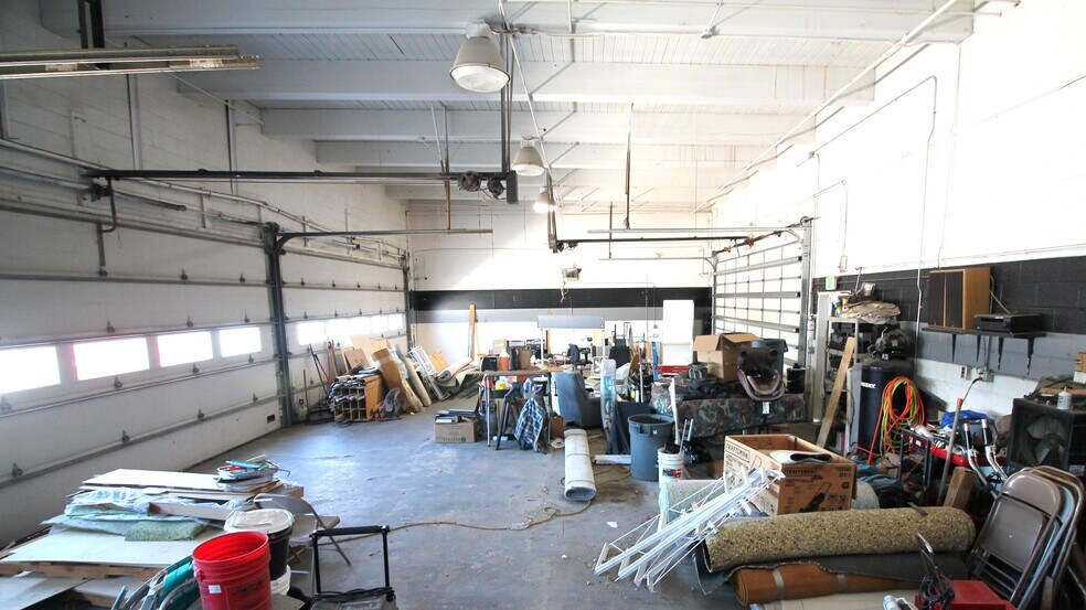 More Photos Of 805 W Main St, Sterling Auto Repair For Sale