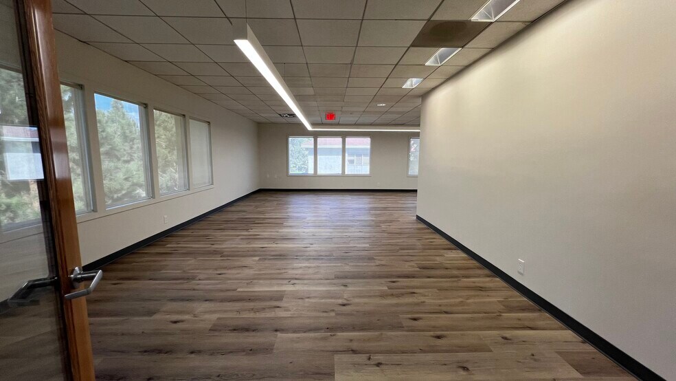 More Photos Of 14471 Chambers Rd, Tustin Loft Creative Space For Lease