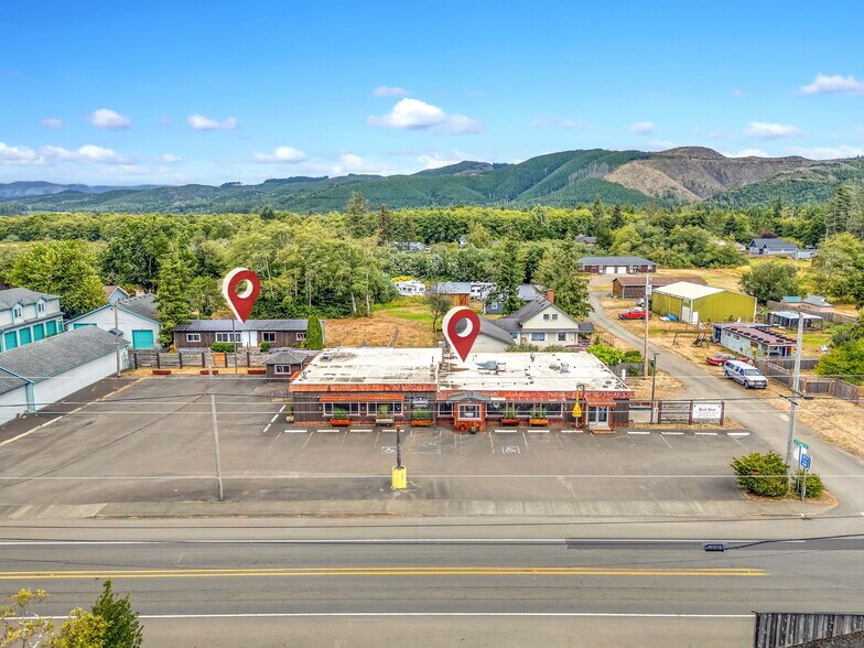 More Photos Of 780 US-101, Chinook Restaurant For Sale