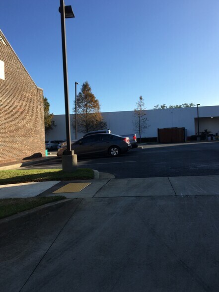 More Photos Of 29640 Al-181, Daphne Medical For Lease
