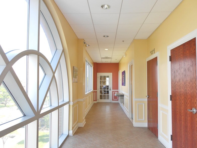 More Photos Of 300 Penhorn Ave, Secaucus Office For Lease
