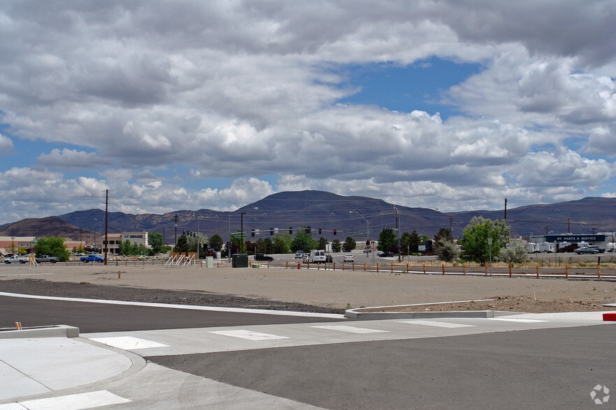More Photos Of 95 Foothill Dr, Reno Unknown For Lease