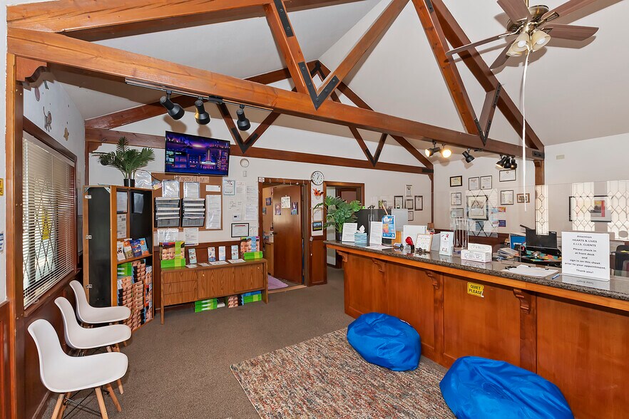 More Photos Of 24028 Lake Dr, Crestline Medical For Sale