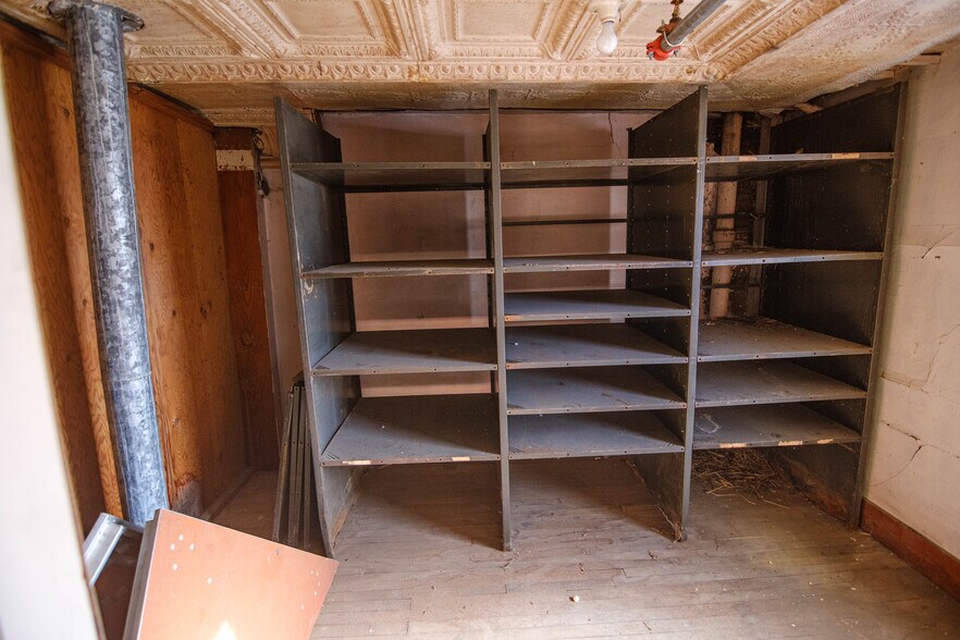 More Photos Of 8-10 E Hoosac St, Adams Restaurant For Sale