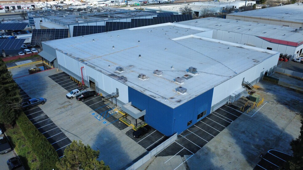 More Photos Of 1201 Shore St, West Sacramento Warehouse For Sale