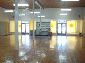 More Photos Of 30 N Main St, Elgin Storefront Retail Office For Sale