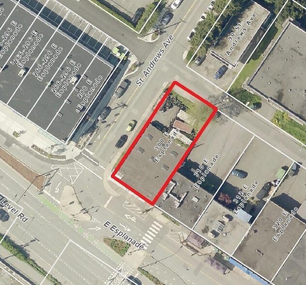 More Photos Of 300 E Esplanade, North Vancouver Service For Sale