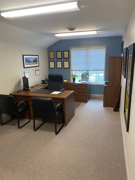 More Photos Of 1675 S State St, Dover Office Residential For Lease