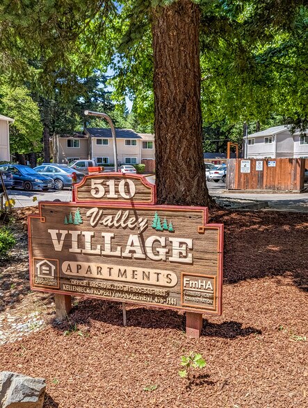 More Photos Of 510 Schumacher, Cave Junction Apartments For Sale