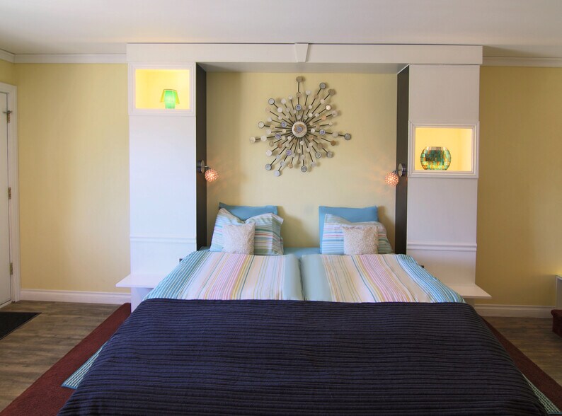 More Photos Of 41095 W Big Bear Blvd, Big Bear Lake Hotel For Sale