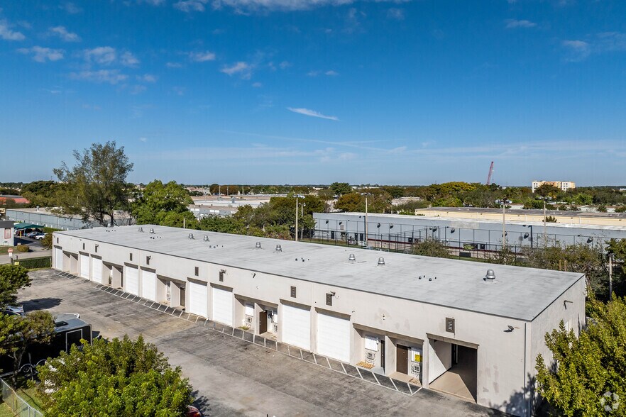 More Photos Of 14315 SW 139th Ct, Miami Warehouse For Lease
