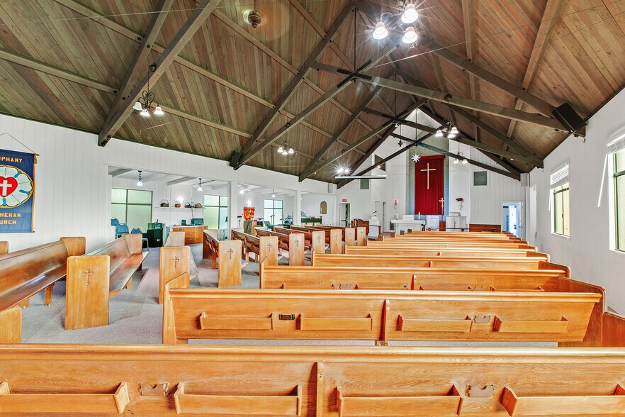 More Photos Of 16248 Carolyn St, San Leandro Religious Facility For Sale