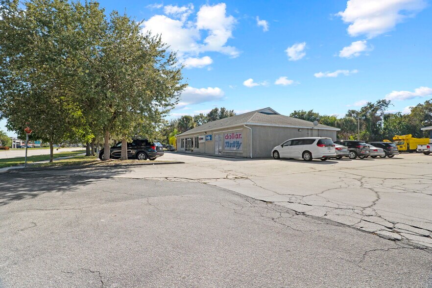 More Photos Of 665 S Babcock St, Melbourne Auto Repair For Sale