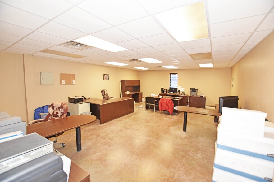 More Photos Of 2655 S County Rd W, Odessa Industrial For Sale
