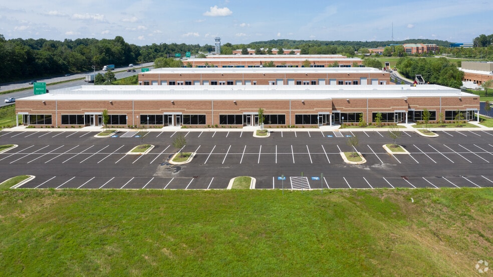 More Photos Of 16901 Melford Blvd, Bowie Unknown For Lease