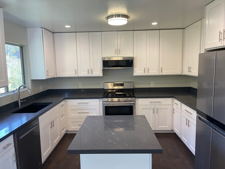 More Photos Of 2019 Castillo St, Santa Barbara Multifamily For Sale