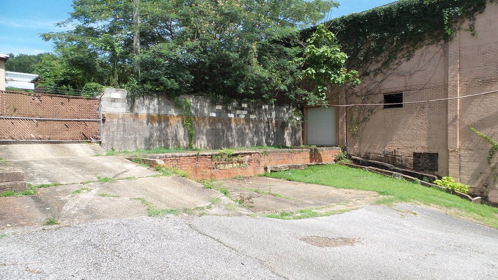More Photos Of 32256 Highway 43, Thomasville Industrial For Sale
