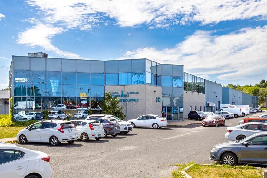 Primary Photo Of 283 Boul Sir-Wilfrid-Laurier, Saint-Basile-le-Grand Light Manufacturing For Lease