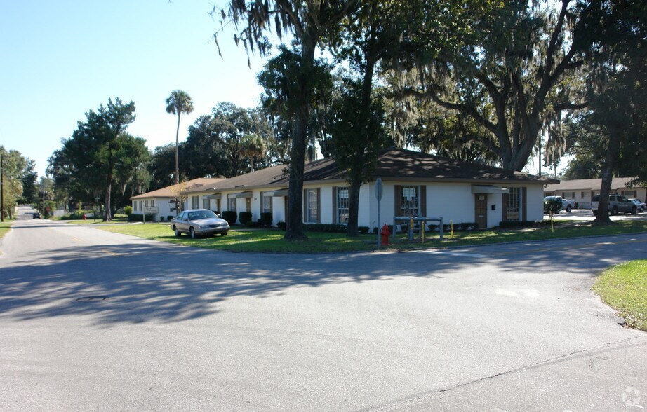 More Photos Of 807 SW 3rd Ave, Ocala Office Residential For Lease