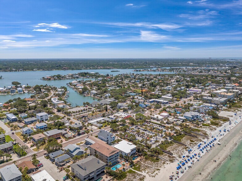 More Photos Of 1803 Gulf Blvd, Indian Rocks Beach Hotel For Sale
