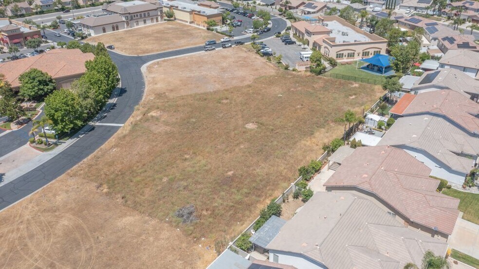More Photos Of Date St, Temecula Land For Lease