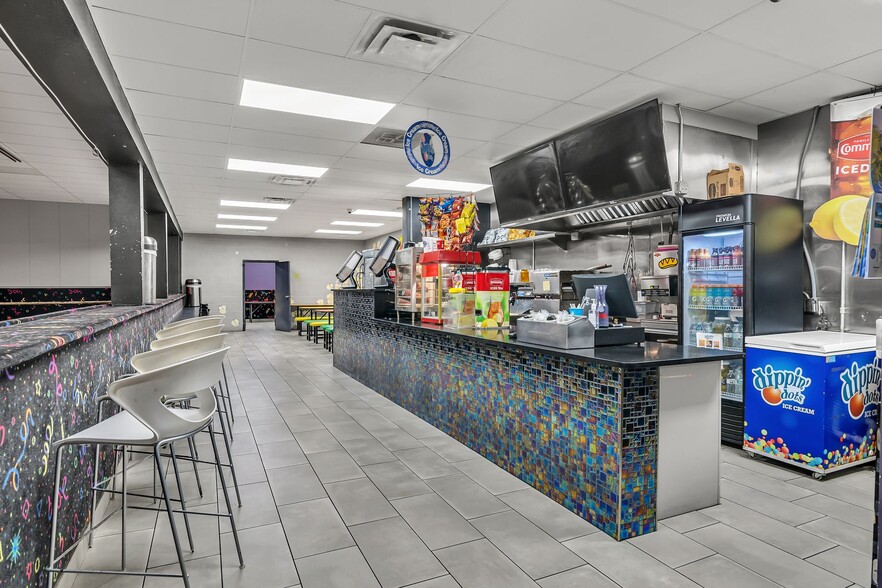 More Photos Of 7628 Corina Dr, Fort Worth Skating Rink For Sale