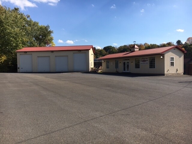 Primary Photo Of 673 N 13th St, Easton General Retail For Sale