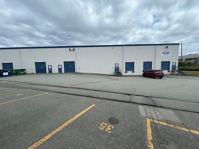More Photos Of 8385 St George St, Vancouver Flex For Lease