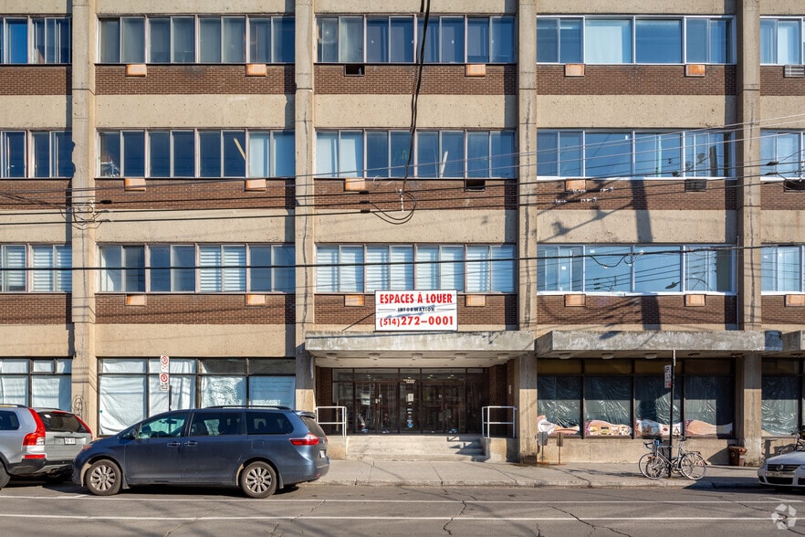 More Photos Of 5425 Av Casgrain, Montréal Loft Creative Space For Lease