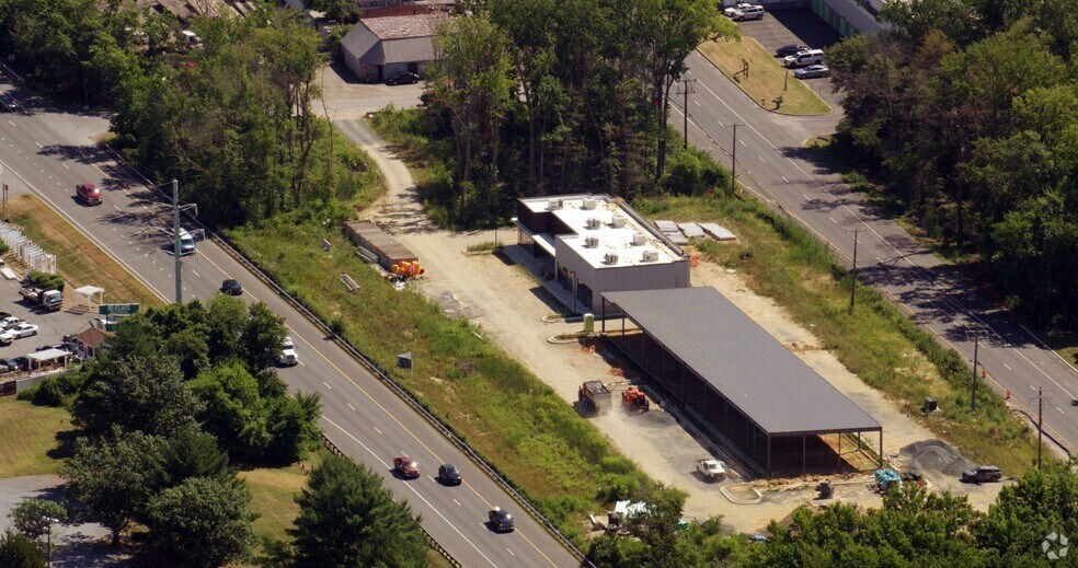 More Photos Of 804 Crain Hwy, Gambrills Unknown For Sale
