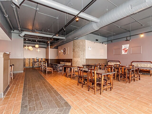 More Photos Of 4651 N Greenview Ave, Chicago Apartments For Lease