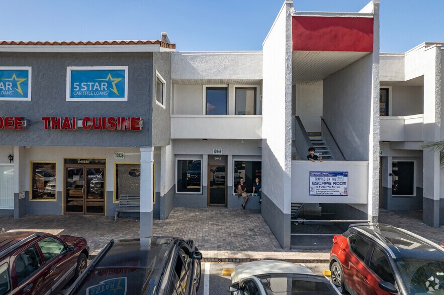 More Photos Of 10906 N 56th St, Tampa Unknown For Lease