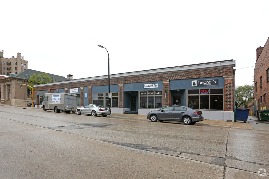 More Photos Of 101-105 S Delaware Ave, Mason City Storefront Retail Office For Lease