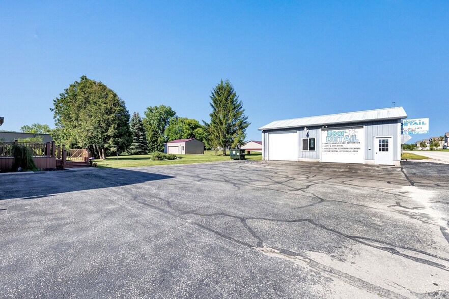 More Photos Of 513-529 Duluth Ave, Sturgeon Bay, Sturgeon Bay General Retail For Sale