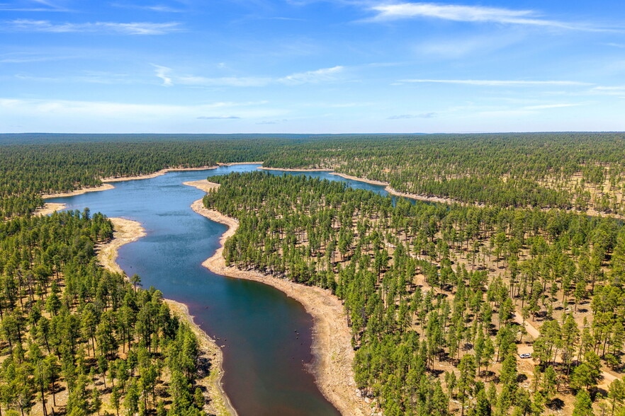 More Photos Of 1022 S Hunter Creek Dr, Payson Hotel For Sale