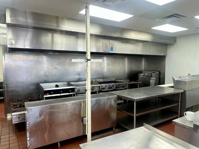 More Photos Of 6620 E Reno Ave, Oklahoma City Restaurant For Lease