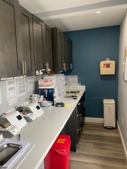 More Photos Of 675 Broadway, Paterson Medical For Sale