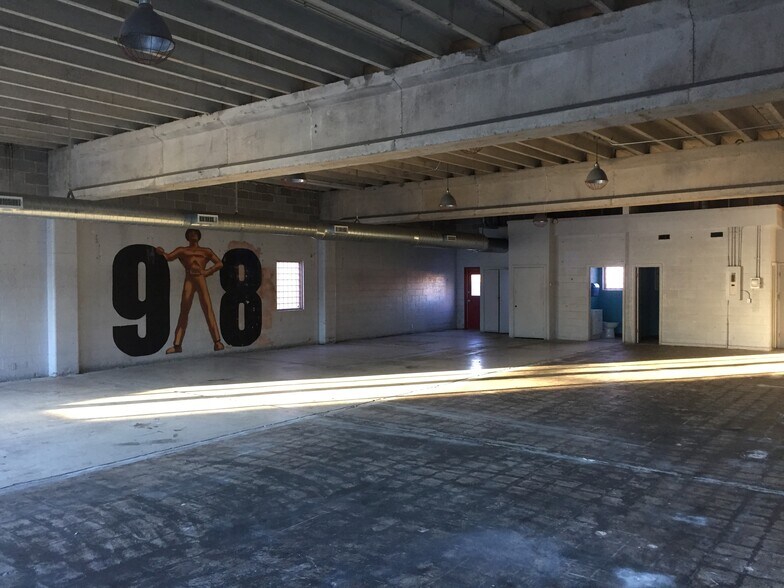 More Photos Of 1308 S Peoria Ave, Tulsa Unknown For Lease