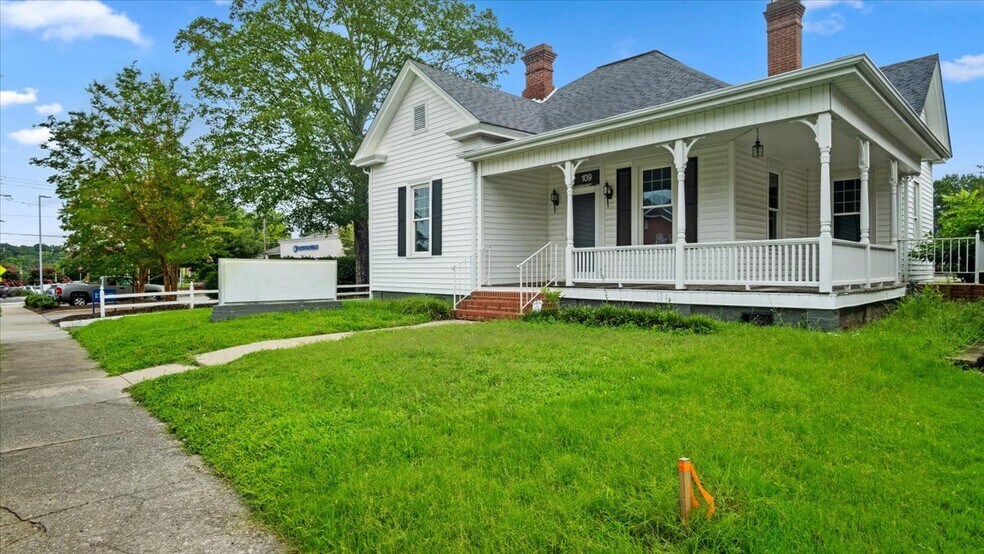 Primary Photo Of 109 Gilliam St, Oxford Medical For Lease