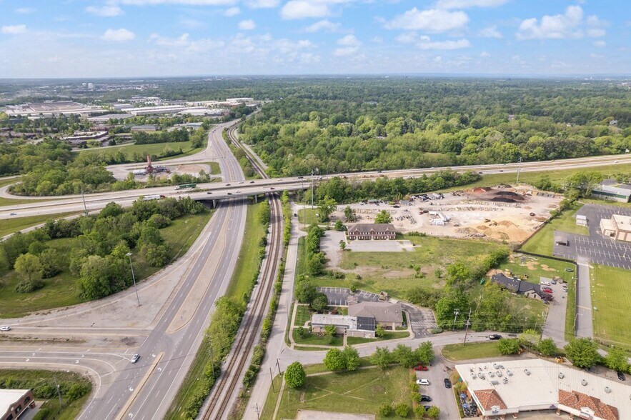More Photos Of 12307 Old Lagrange Rd, Louisville Medical For Lease