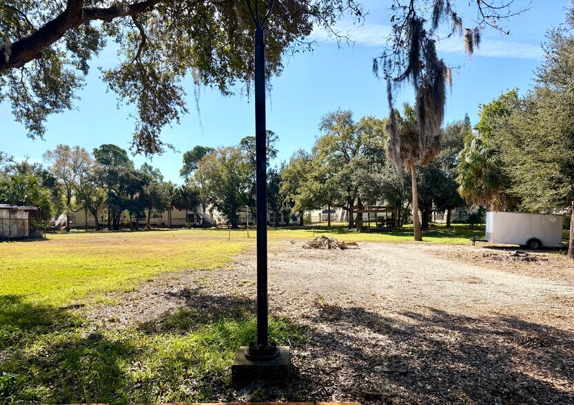 More Photos Of 6610 Embassy Blvd, Port Richey Medical For Lease