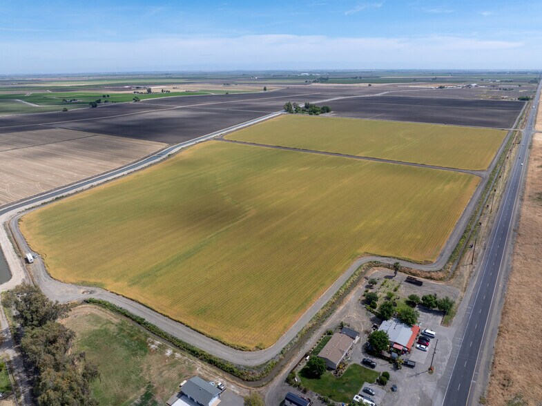 More Photos Of Cozzi Ave & Hwy 33 hwy, Dos Palos Land For Sale
