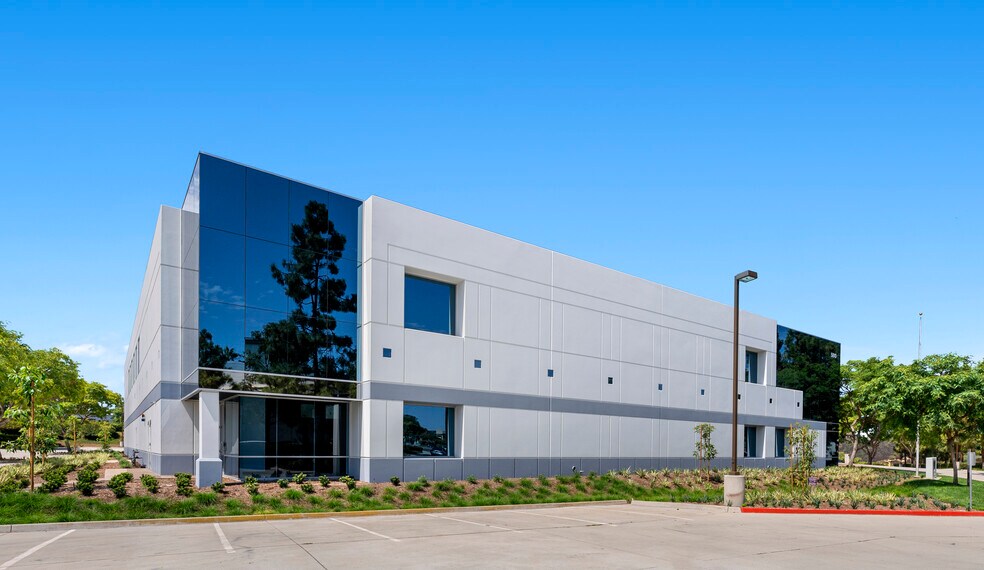 Primary Photo Of 5810 Van Allen Way, Carlsbad Flex For Sale