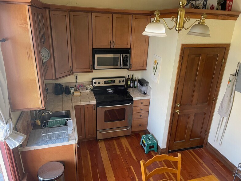 More Photos Of 124 Bank St, Grass Valley Restaurant For Sale