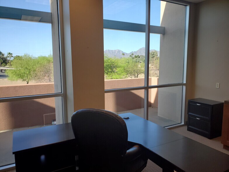 More Photos Of 9590 E Ironwood Square Dr, Scottsdale Coworking Space
