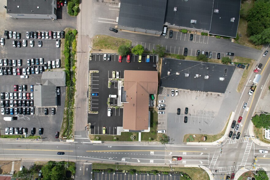 More Photos Of 1239 Washington St, Weymouth Office For Lease